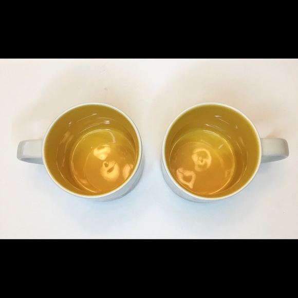 Set of Starbucks Dallas Mugs - Picture 4 of 7